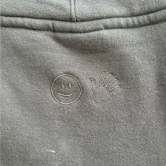 Limited edition black glossier hoodie - Picture 2 of 4